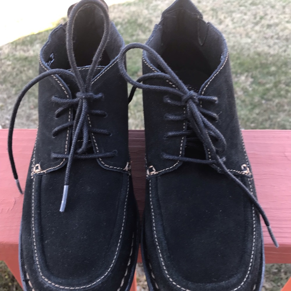 Clarks ankle boots size 9